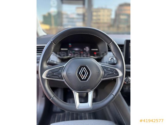 ÇAĞLAYAN OTOMOTİV'DEN 2024 RENAULT CLİO EVOLUTİON 1.0 TCE X-TRO.