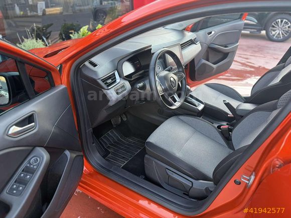 ÇAĞLAYAN OTOMOTİV'DEN 2024 RENAULT CLİO EVOLUTİON 1.0 TCE X-TRO.