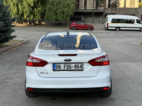 Sahibinden Ford Focus 1.6 Ti-VCT Trend X 2014 Model 