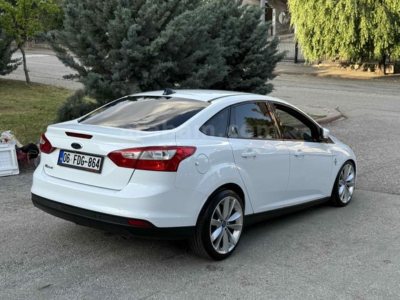 Sahibinden Ford Focus 1.6 Ti-VCT Trend X 2014 Model 