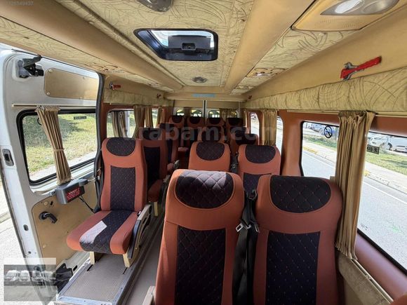 AZİZOĞLU'DAN 2011 RENAULT MASTER 17+1 OKUL TAŞITI 240 BİNDE