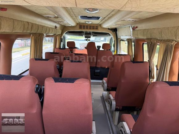 AZİZOĞLU'DAN 2011 RENAULT MASTER 17+1 OKUL TAŞITI 240 BİNDE