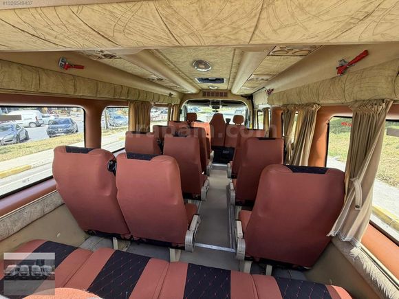 AZİZOĞLU'DAN 2011 RENAULT MASTER 17+1 OKUL TAŞITI 240 BİNDE