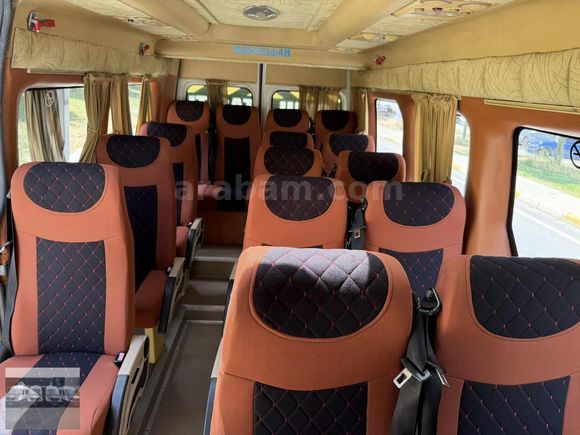 AZİZOĞLU'DAN 2011 RENAULT MASTER 17+1 OKUL TAŞITI 240 BİNDE