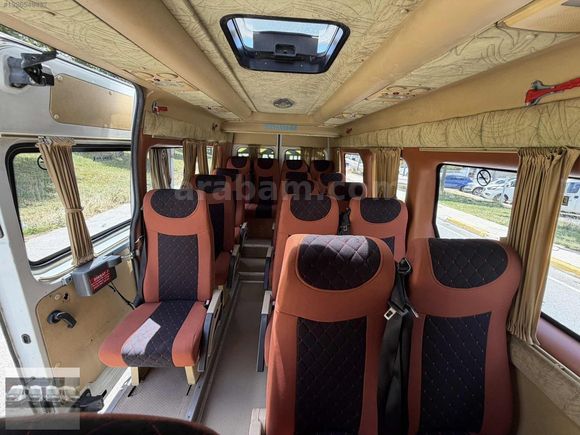 AZİZOĞLU'DAN 2011 RENAULT MASTER 17+1 OKUL TAŞITI 240 BİNDE