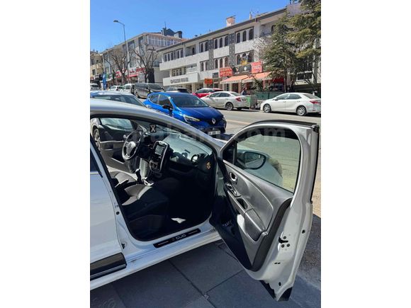 Sahibinden Tramersiz Renault Clio 2015