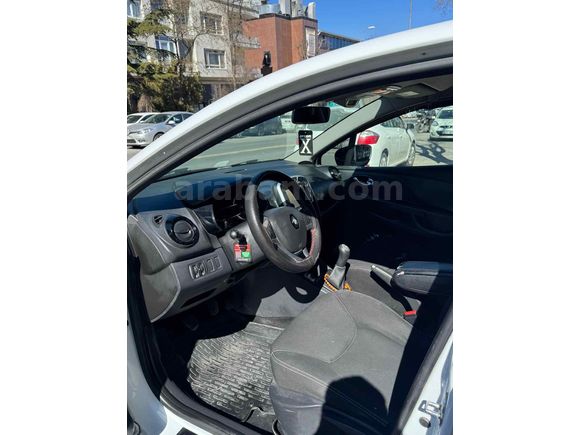 Sahibinden Tramersiz Renault Clio 2015