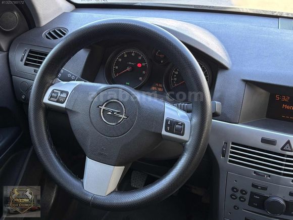 2013 HATASIZ-BOYASIZ 184.000 KM BENZİN-LPG