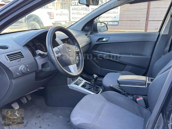 2013 HATASIZ-BOYASIZ 184.000 KM BENZİN-LPG