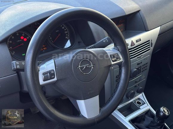 2013 HATASIZ-BOYASIZ 184.000 KM BENZİN-LPG