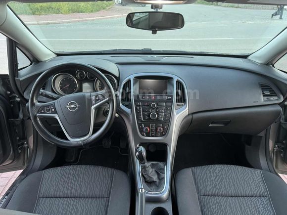 2018 Astra Hatasız Boyasız 70. Km