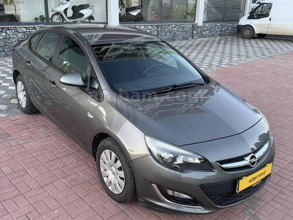 2018 Astra Hatasız Boyasız 70. Km