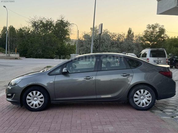 2018 Astra Hatasız Boyasız 70. Km