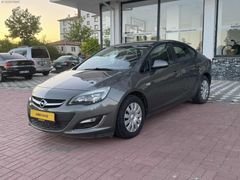 2018 Astra Hatasız Boyasız 70. Km