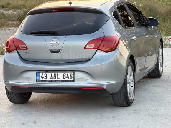 SAHİBİNDEN TEMİZ 2012 OPEL ASTRA BENZİN & LPG 157.000 KM