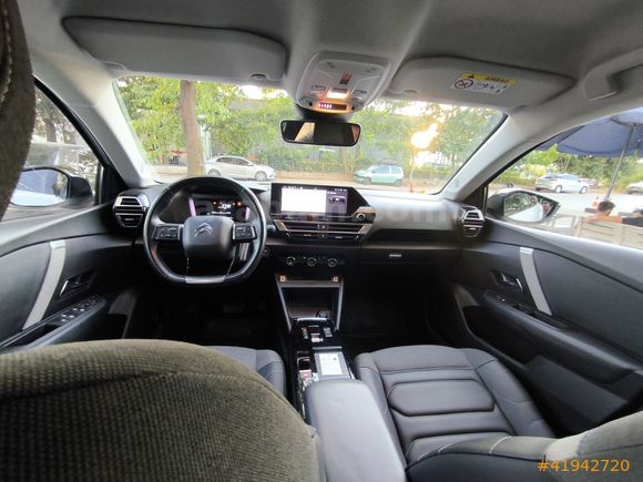 2024 MODEL 31000 KM DEĞİŞENSİZ BOYASIZ E-C4X