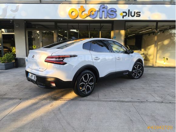 2024 MODEL 31000 KM DEĞİŞENSİZ BOYASIZ E-C4X