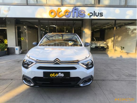 2024 MODEL 31000 KM DEĞİŞENSİZ BOYASIZ E-C4X