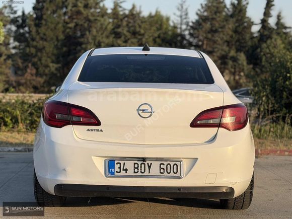 320 BİN PEŞİN 2015 OPEL ASTRA 1.6 EDİTİON LPG