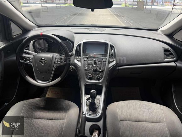 KEMER AUTO / 1.6 OPEL ASTRA / BENZİN& LPG
