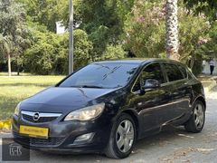 ES ES OTOMOTİV DEN 2012 OPEL ASTRA 1.6 EDİTİON TAM OTOMATİK
