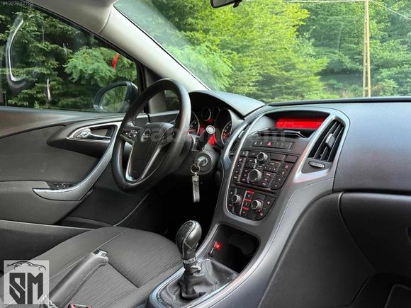 SERAS MOTORS'DAN MASRAFSIZ SIFIR MUAYENE ASTRA J