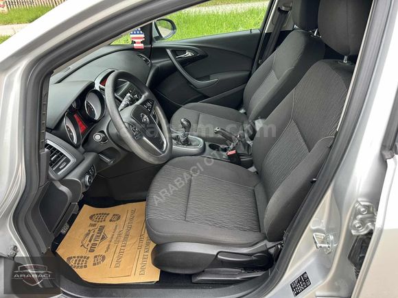 ARABACI OTOMOTİV OPEL ASTRA 1.6 EDİTİON 22015 48.000 KM
