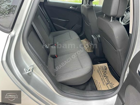ARABACI OTOMOTİV OPEL ASTRA 1.6 EDİTİON 22015 48.000 KM