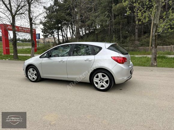 ARABACI OTOMOTİV OPEL ASTRA 1.6 EDİTİON 22015 48.000 KM
