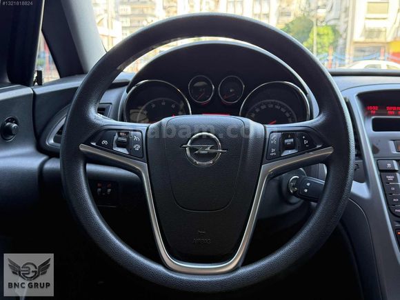 BNC GRUP AUTO OPEL ASTRA 1.6 EDİTİON 2013 MODEL