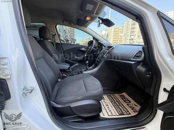 BNC GRUP AUTO OPEL ASTRA 1.6 EDİTİON 2013 MODEL