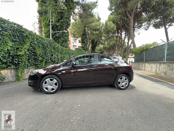 128.000km de | Bakımlı | Masrafsız Kazasız Astra j