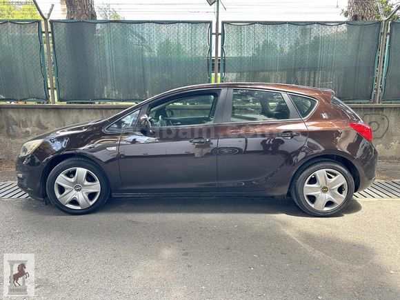 128.000km de | Bakımlı | Masrafsız Kazasız Astra j