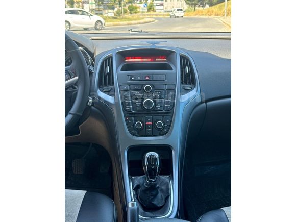 KÜRKLÜ AUTO'DAN OPEL ASTRA 102.000 KMDE TAKAS OLUR