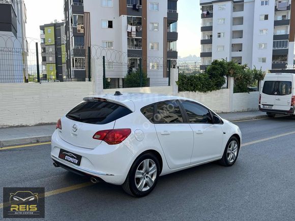 2014 MODEL OPEL ASTRA J KASA DÜŞÜK KM BENZİN&LPG ÇELIK SUBAPLI