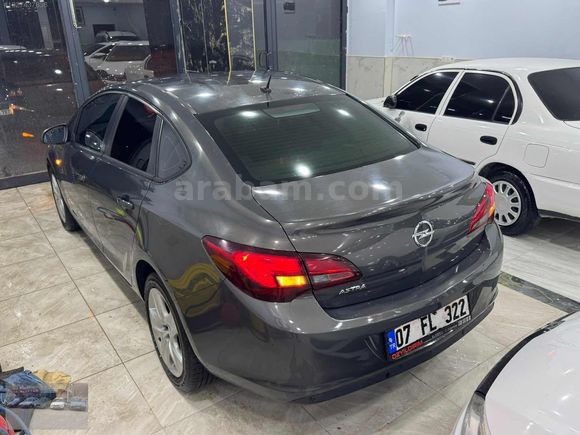 PEHLİVANLARDAN 106 BİNDE HATASIZ AYARINDA OPEL ASTRA