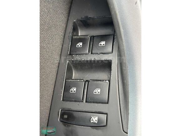 2013+HATASIZ+123 BİN KM'DE+LPĞ ÇELİK SİBOP+18 JANT+TABLET EKRAN