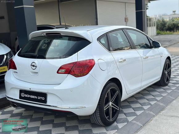 2013+HATASIZ+123 BİN KM'DE+LPĞ ÇELİK SİBOP+18 JANT+TABLET EKRAN