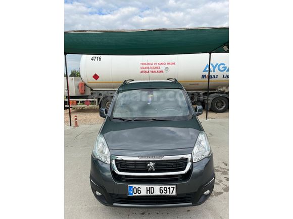 Sahibinden Peugeot Partner 1.6 HDI Active 2016 Model