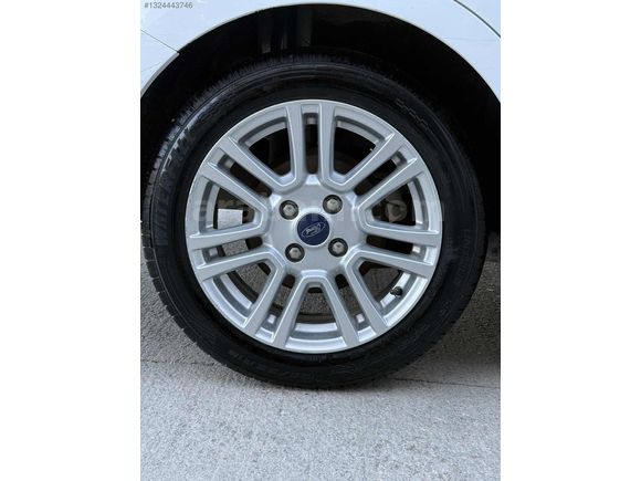 2020 COURİER TİTANİUM PLUS OTOMOBİL RUHSATLI HATASIZ