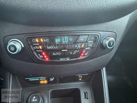 2022 MODEL 1.5 TDCI FORD COURIER TITANIUM PLUS 88.000 KM