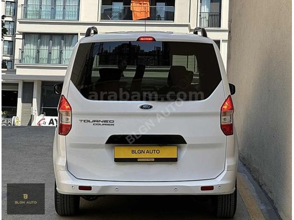 2022 COURRIER TİT.PLUS 76 BİN KM/%20 KDV/SERV B./MAKYAJLI KASA