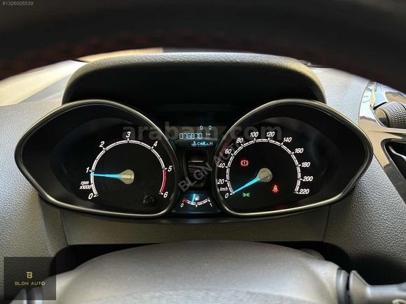2022 COURRIER TİT.PLUS 76 BİN KM/%20 KDV/SERV B./MAKYAJLI KASA