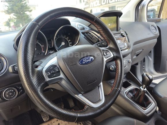 USLU'DAN 2022 T.PLUS FULL BAKIMLI EMSALSİZ 126.000KM GERİ GÖRÜŞ
