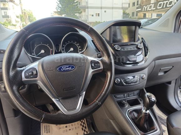 USLU'DAN 2022 T.PLUS FULL BAKIMLI EMSALSİZ 126.000KM GERİ GÖRÜŞ