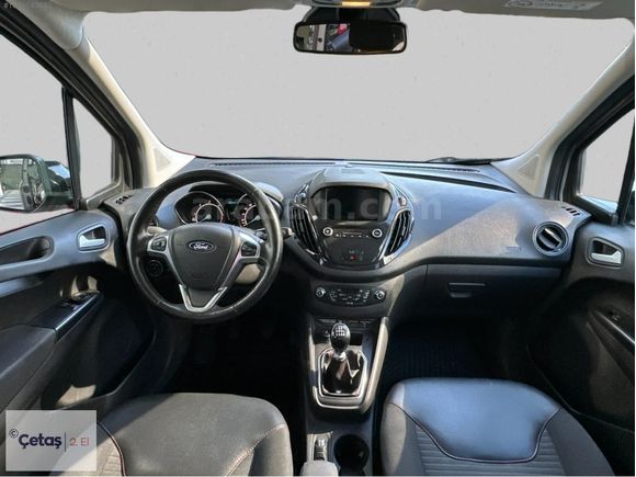 ÇETAŞ RENAULT'DAN 2022 TOURNEO COURIER 1.5 TDCI TITANIUM PLUS