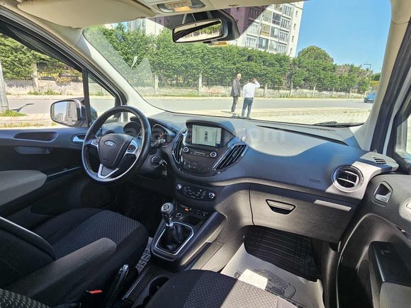 2021 TİTANYUM PLUS 122 KM BAKIMLI HASAR KAYITSIZ