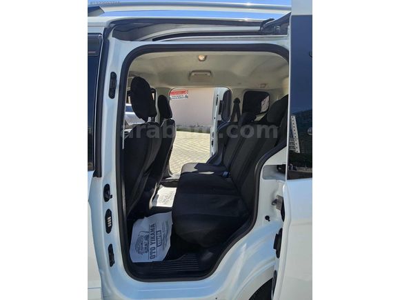 2021 TİTANYUM PLUS 122 KM BAKIMLI HASAR KAYITSIZ