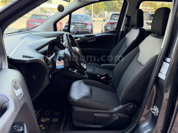 HMZ AUTO-2022 Courier 1.5 TDCİ Titaniumm Plus 100bg