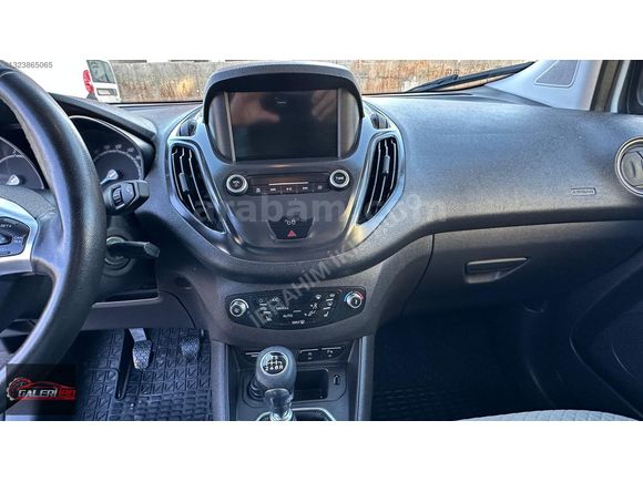 2021 FORD COURIER 1.5 TDCI TİTANİUM PLUS EMSALSİZZZ TEMİZLİKTE